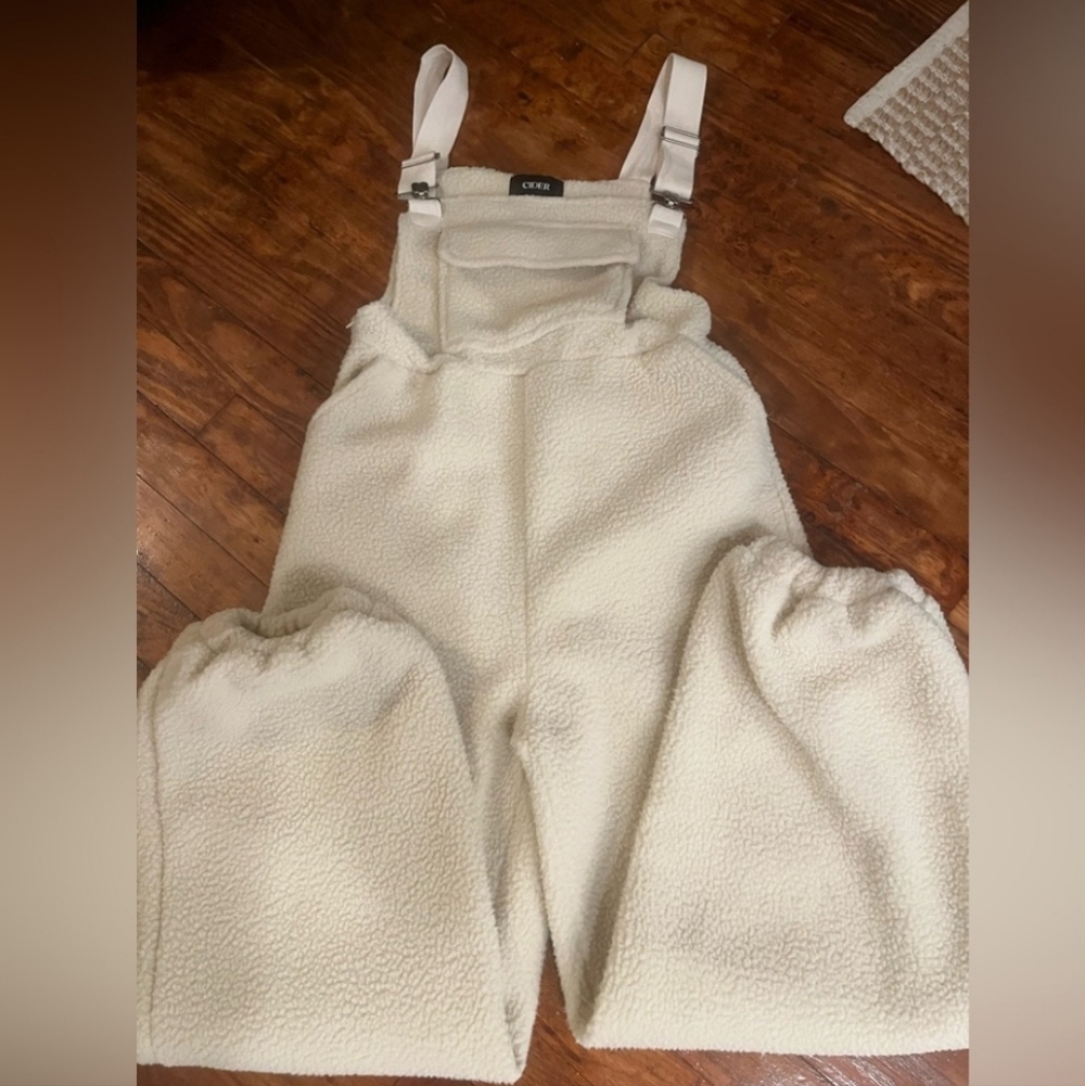 Cider Size Small Cream Fleece Jumpsuit